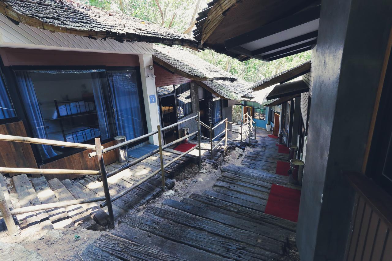 Paradise Beach Backpackers Hostel Patong Экстерьер фото